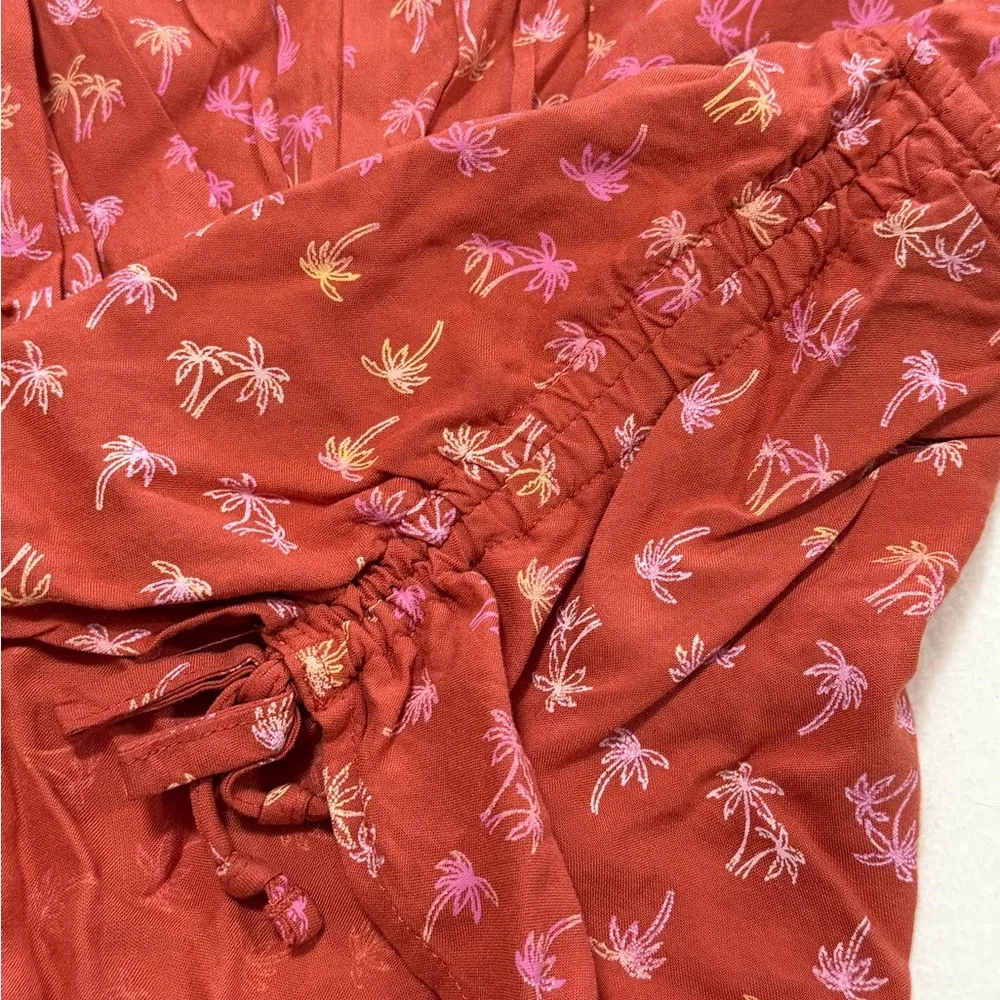 Girls Large 14.5/16.5 P (Plus) Top With Palm Tree Pattern in Burnt Red - NWT